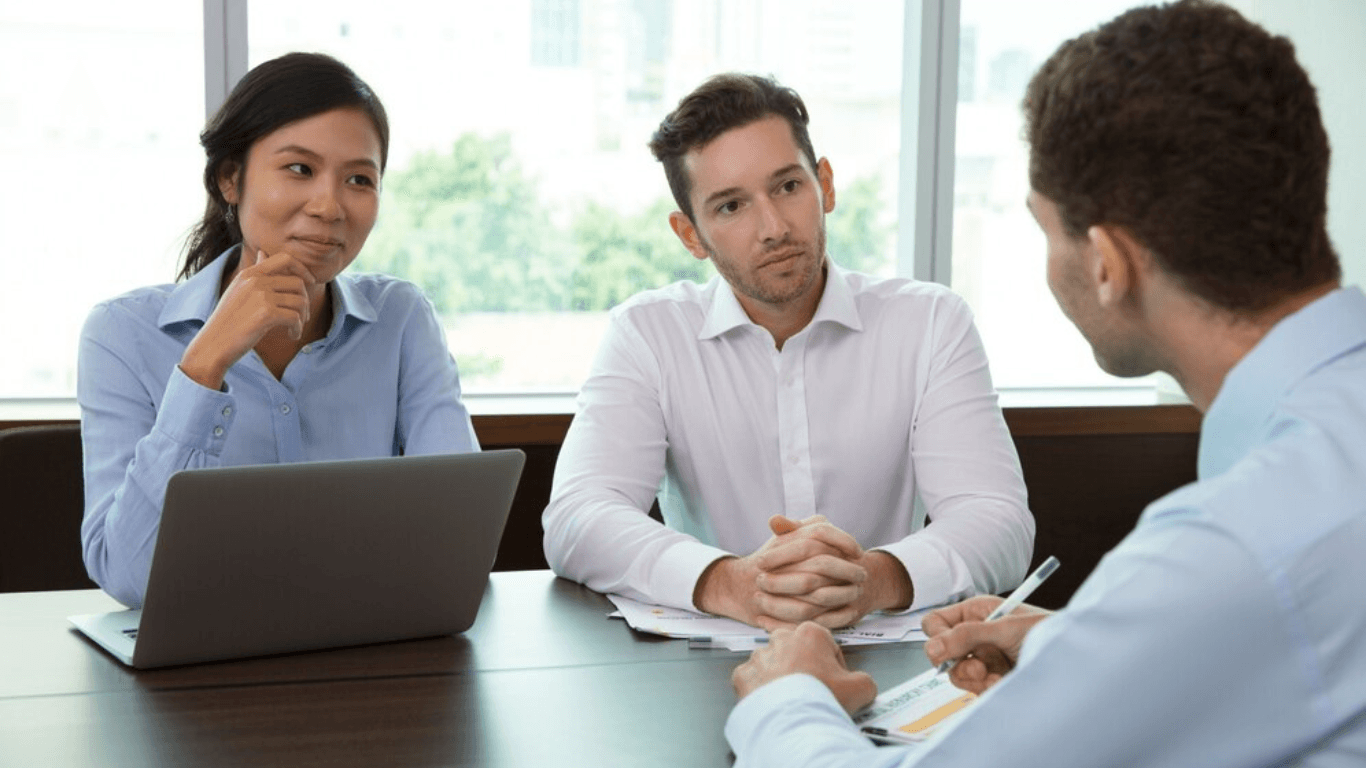 customer service professionals consulting an expert